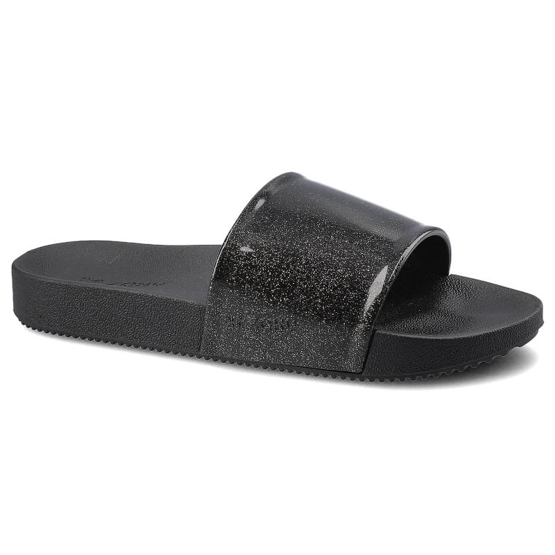 Klapki damskie Zaxy, wykonane z materiału syntetycznego o połyskującej powierzchni z szerokim paskiem na przodzie oraz płaską profilowaną podeszwą, c