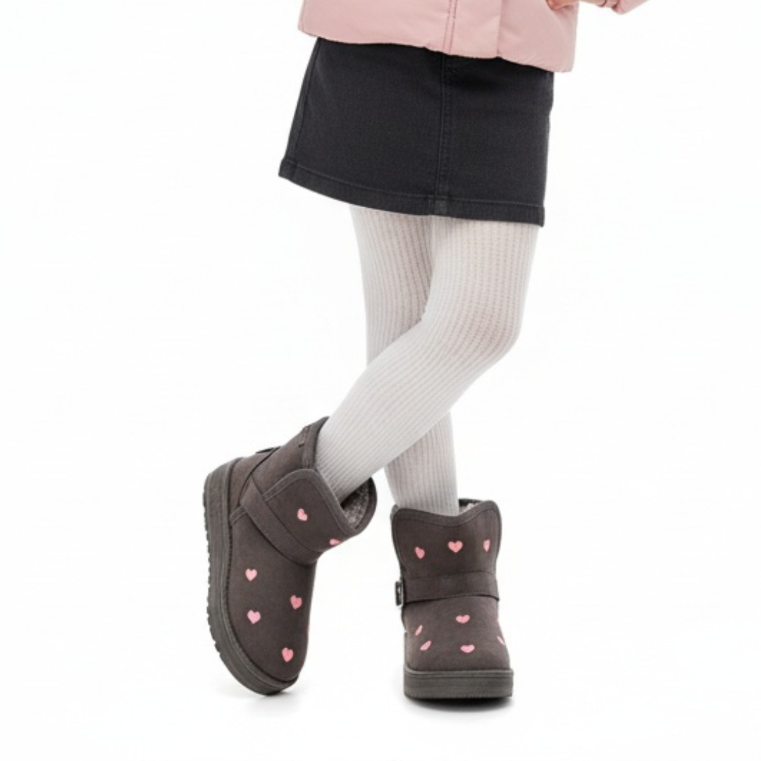 Śniegowce damskie Big Star, cholewka z materiału o matowym wykończeniu z nadrukiem serc i zapięciem na rzep miękka wkładka z ociepleniem oraz gruba j