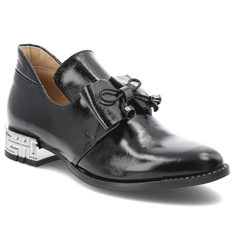 Półbuty damskie Armodo, na zdobionym płaskim obcasie skórzane i na zamek, czarne, 1399