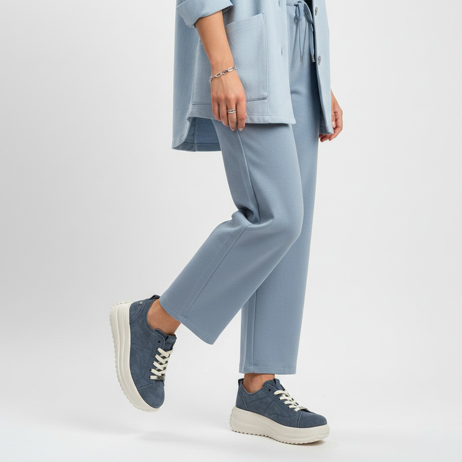 Granatowe Sneakersy Filippo Zamszowe Buty Damskie Na Platformie