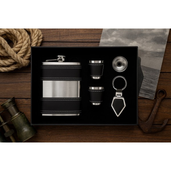 Piersiówka w zestawie KW8BS4