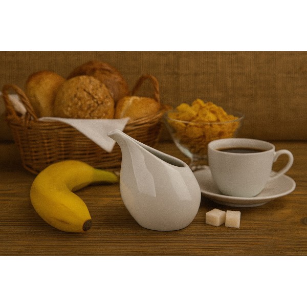 Dzbanek/mlecznik 200 ml z dzióbkiem Biały Stock