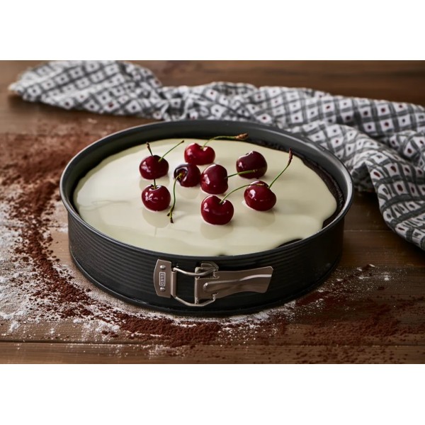 Tortownica 26 cm teflonowa Black Metalic Zenker