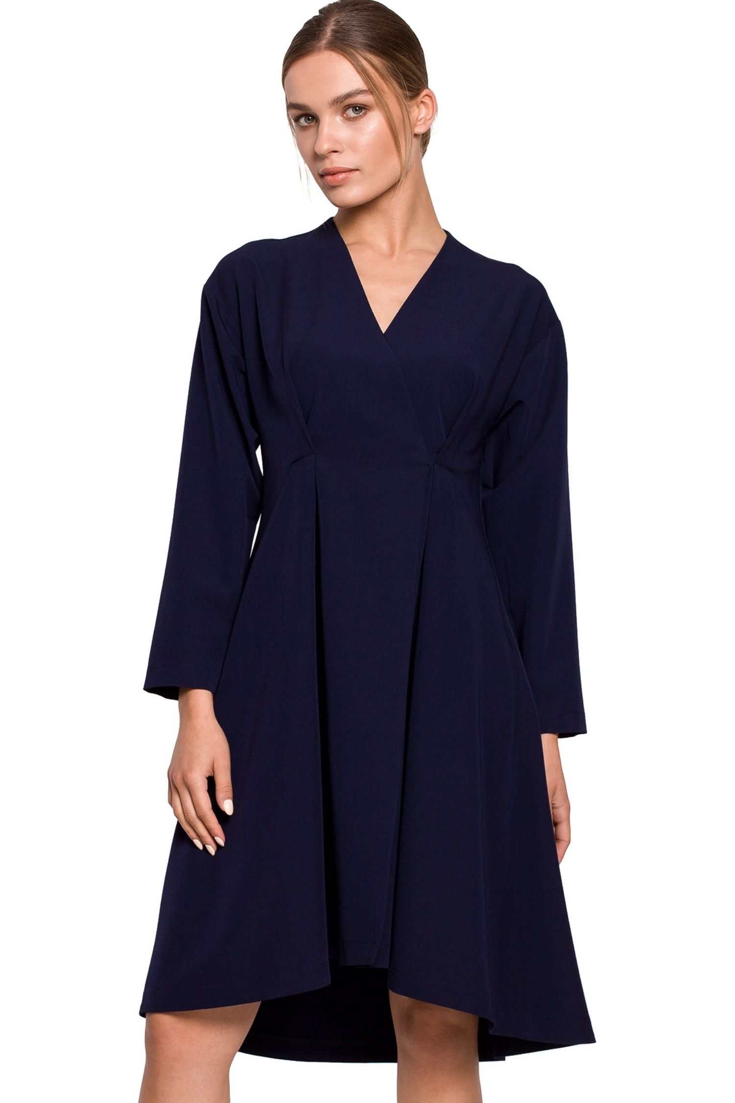 Elegancka sukienka rozkloszowana z dekoltem V granatowa