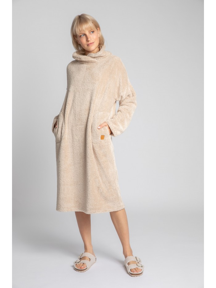 LA002 Pluszowa sukienka z kołnierzem - cappuccino
