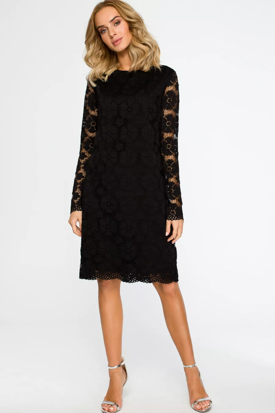 Sukienka koronkowa czarna wieczorowa trapezowa midi