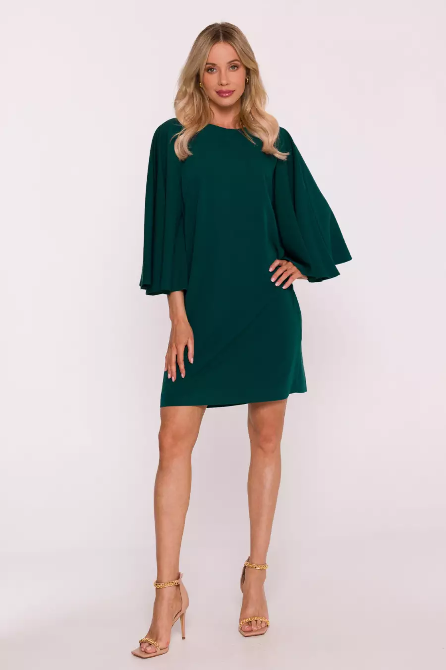 Elegancka sukienka trapezowa z bufiastymi rękawami zielona
