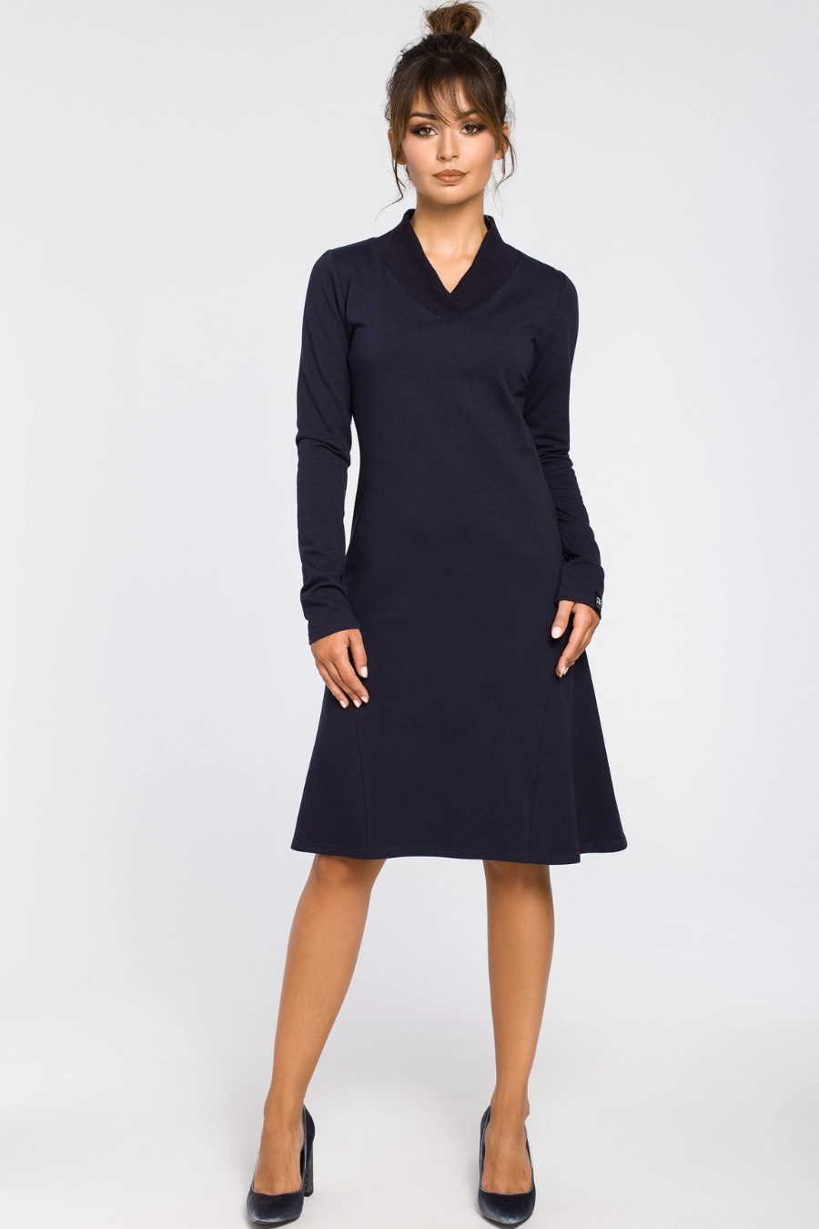 Sukienka trapezowa z bawełnianej dzianiny granatowa
