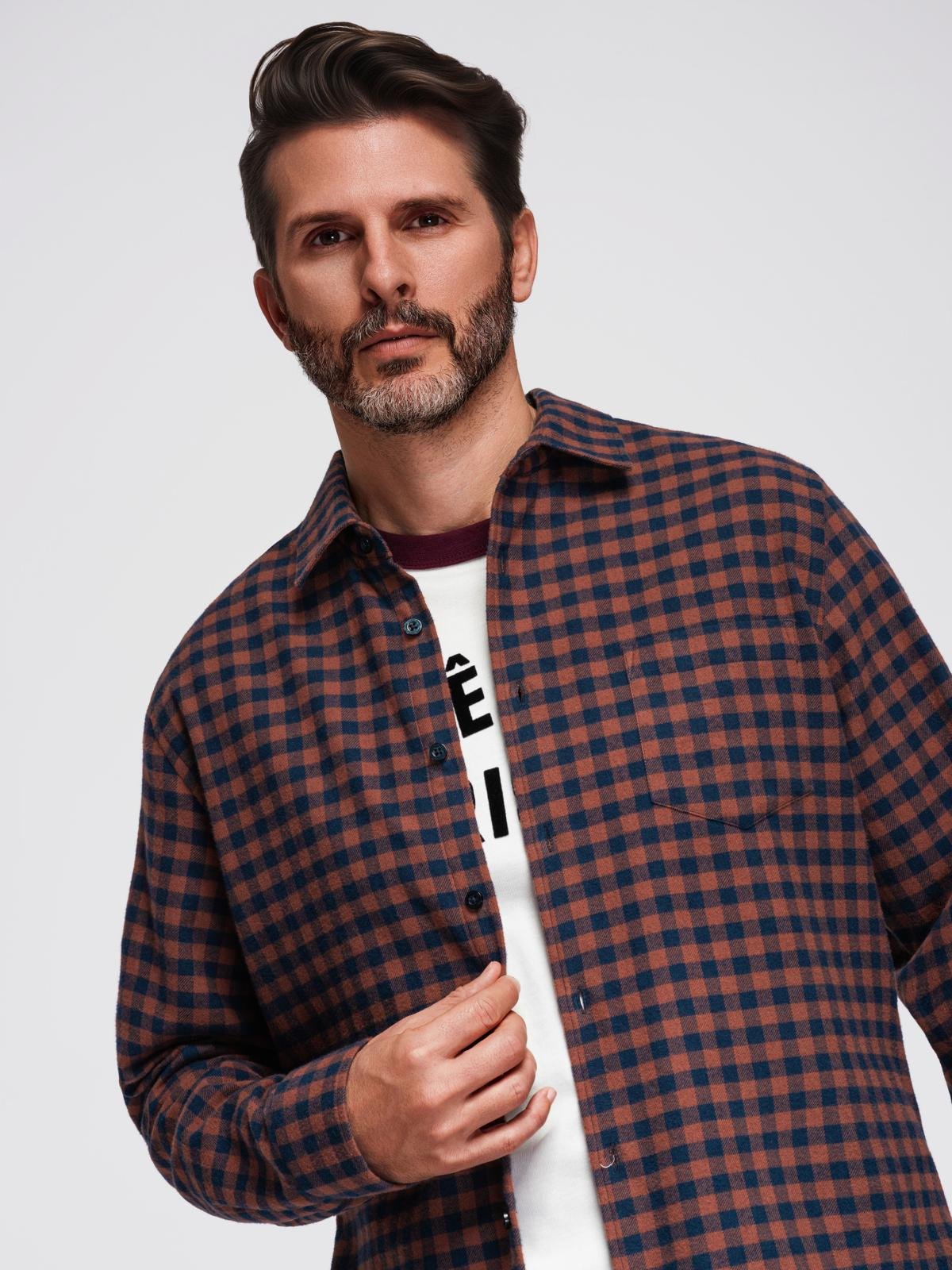 Koszula męska flanelowa w kratę - granatowo-ceglasta V6 - Rozmiar: S