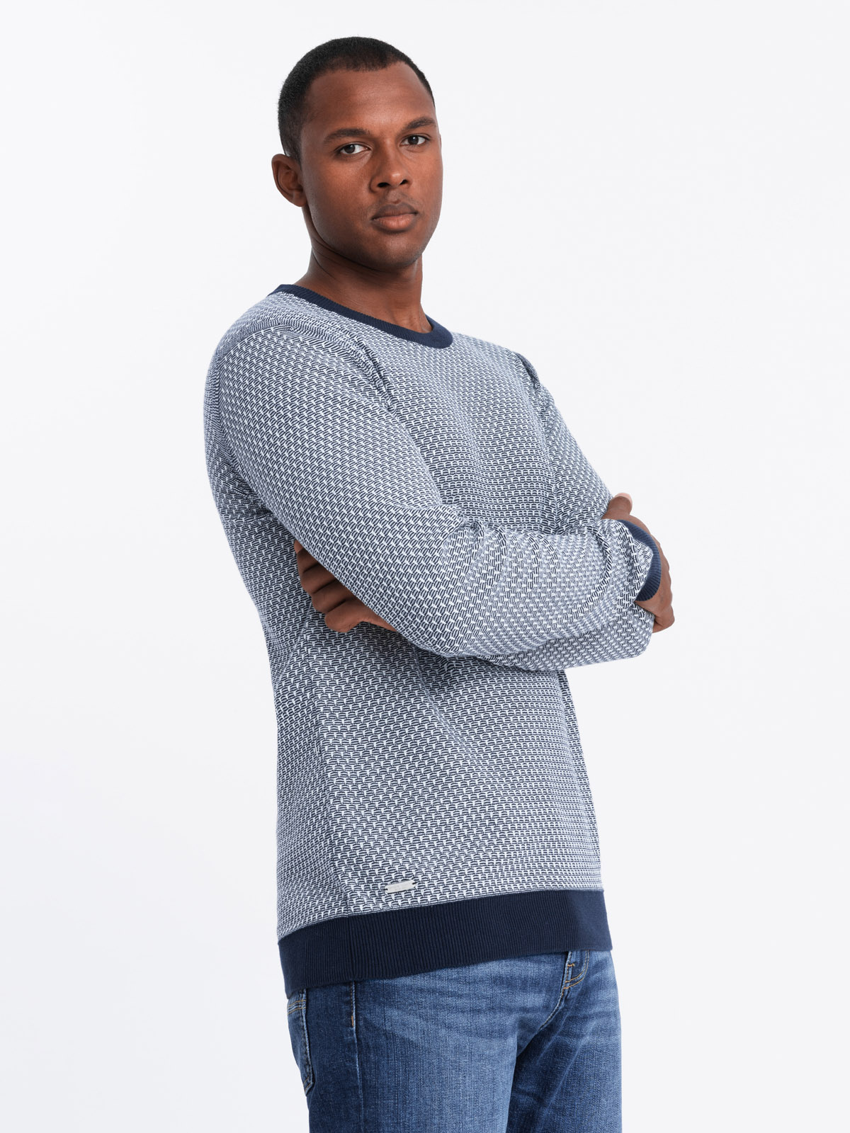 Dzianinowy sweter męski RELAXED FIT we wzory – granatowy V1 - Rozmiar: XXL