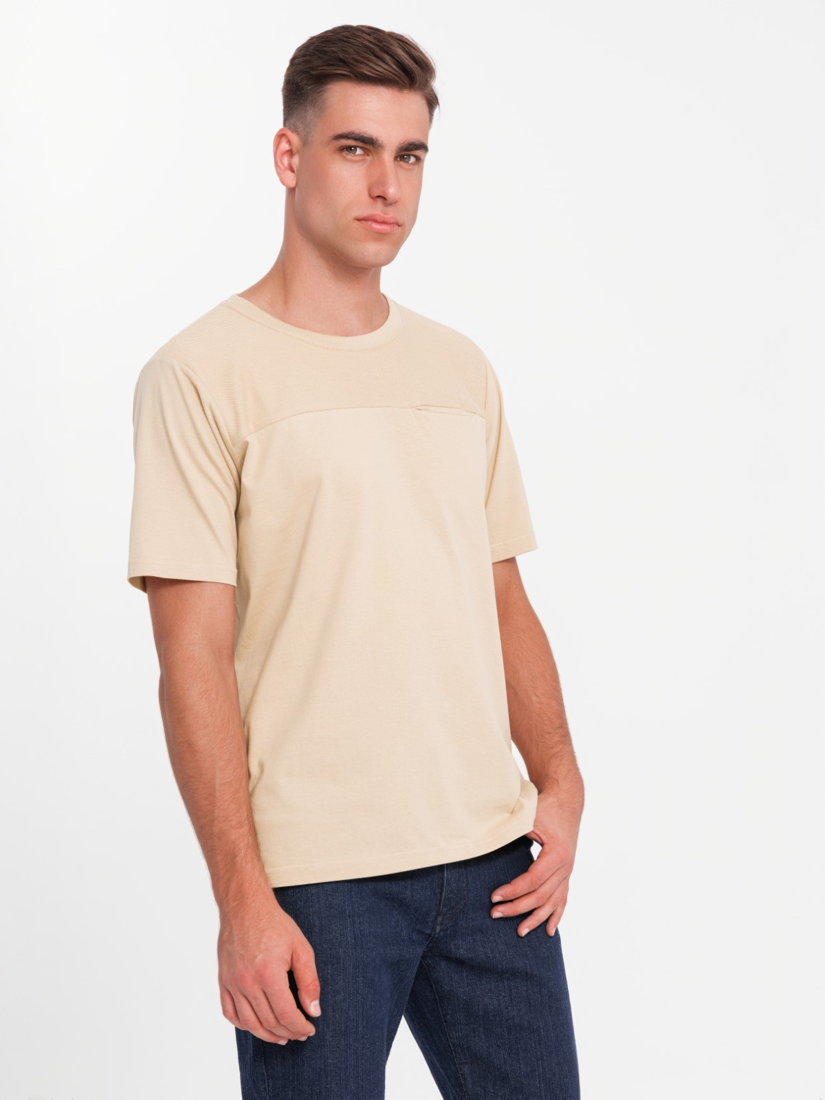 T-shirt męski LOOSE FIT z kieszonką – beżowy V1 - Rozmiar: L