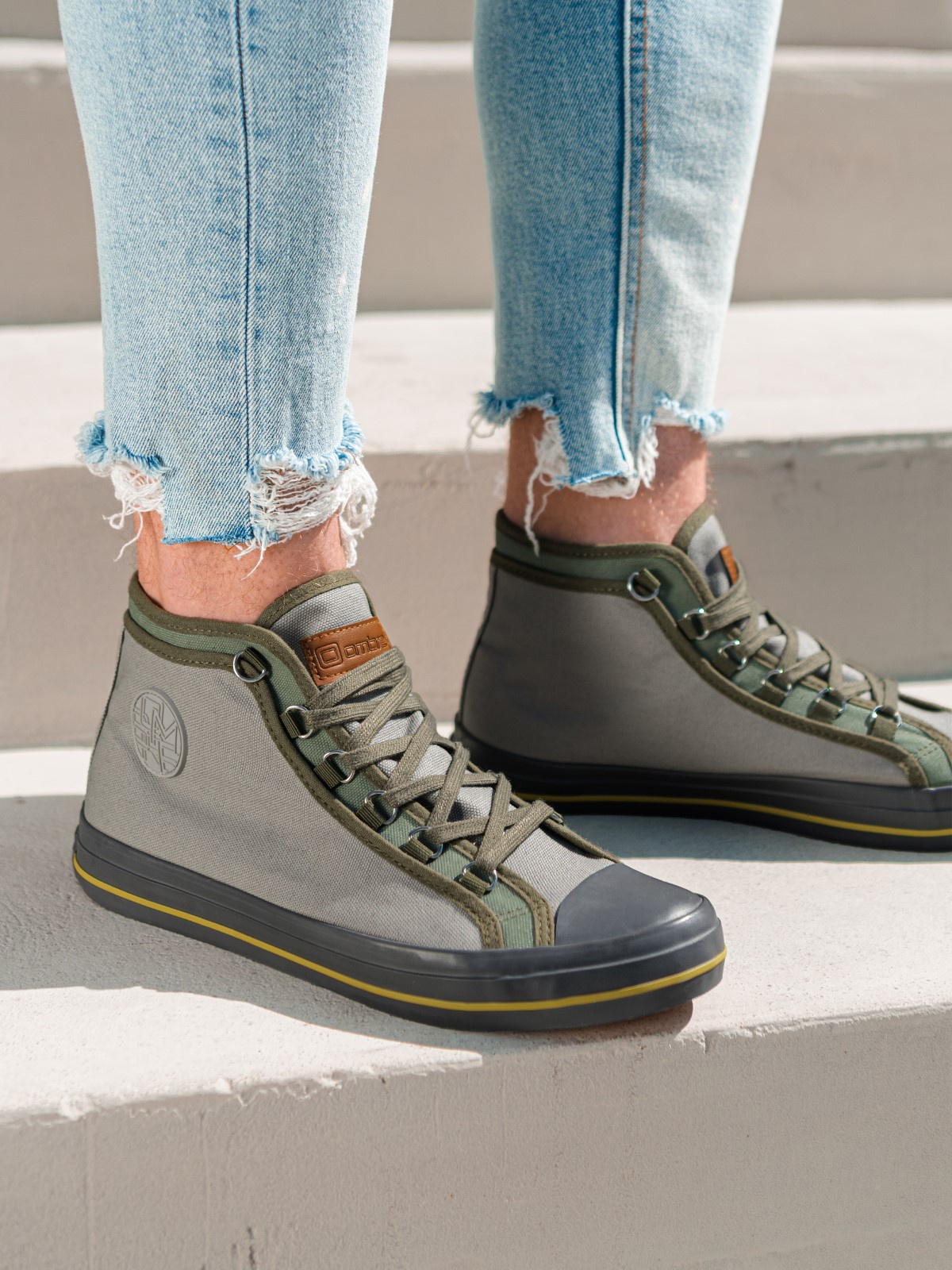 Buty męskie sneakersy - szare V3