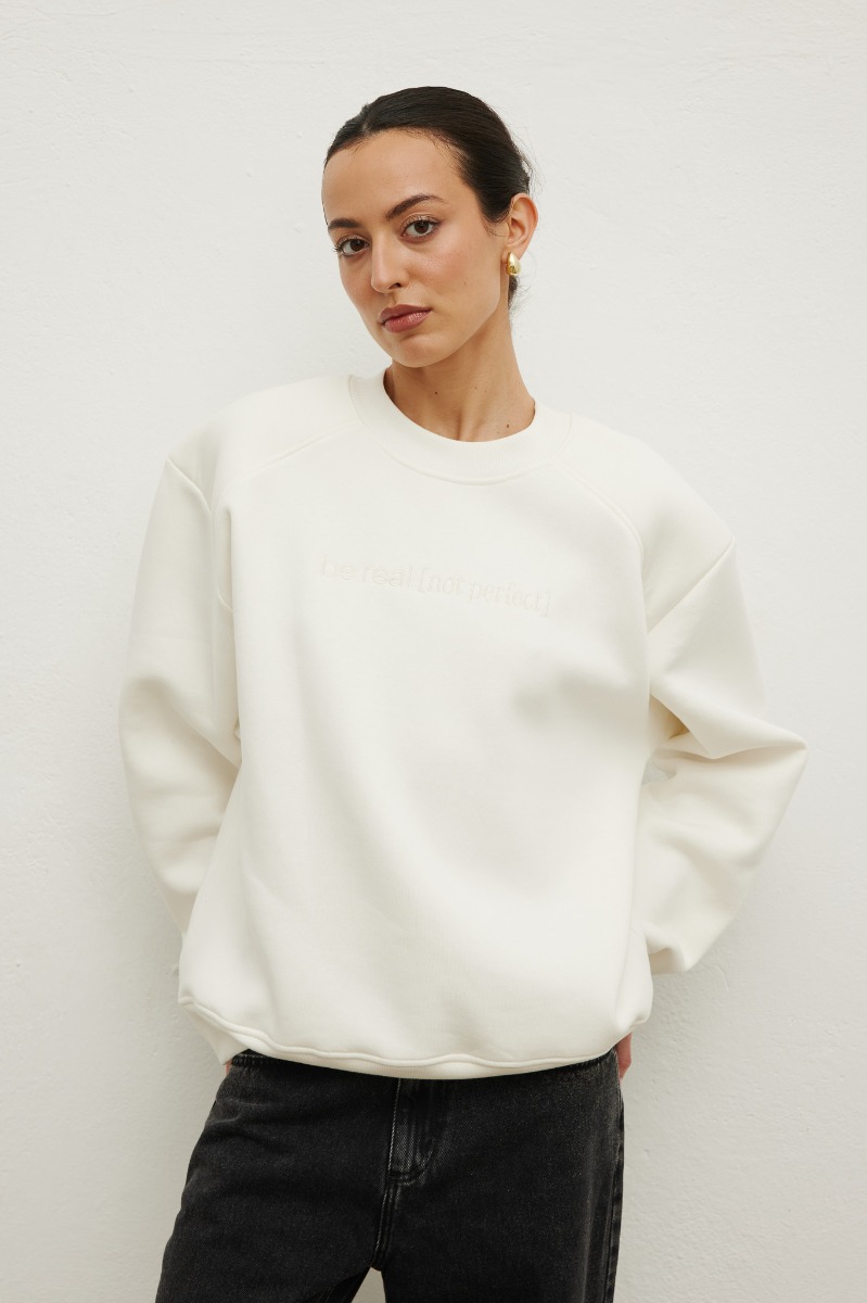 Klasyczna bluza z HAFTEM w kolorze CREAM- NOEL-M/L