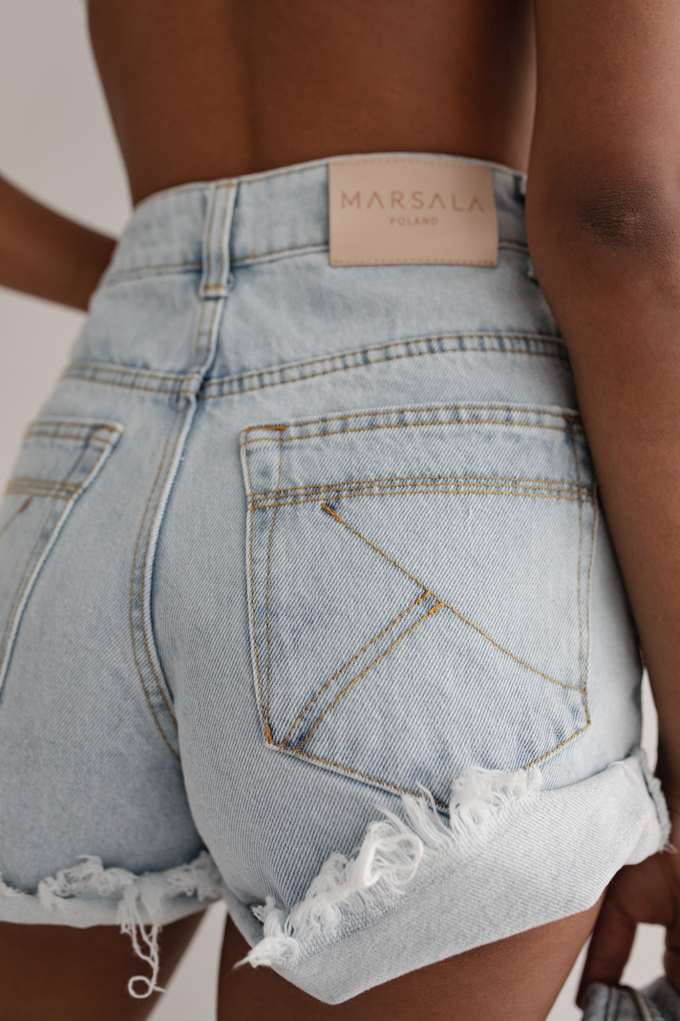 Szorty jeansowe z wysokim stanem w kolorze niebieskim - VANITY BLUE DENIM-XS