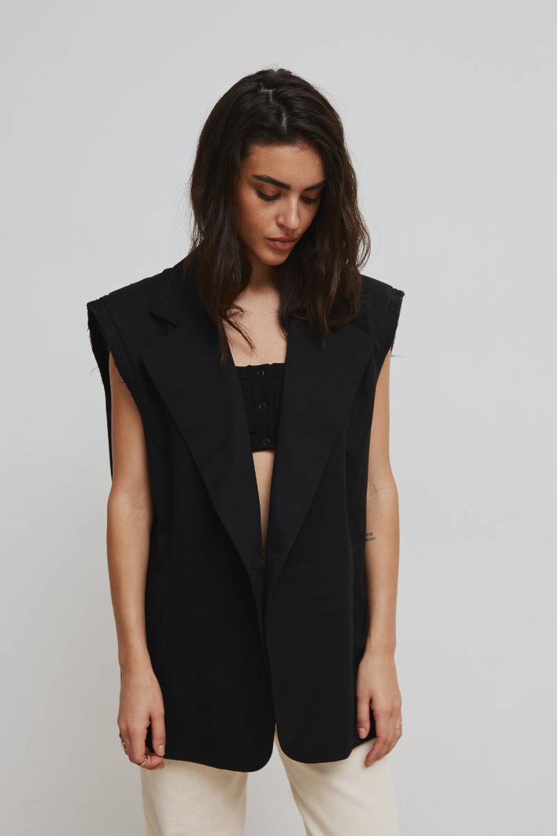 Kamizelka typu oversize w kolorze TOTALLY BLACK - VICAR