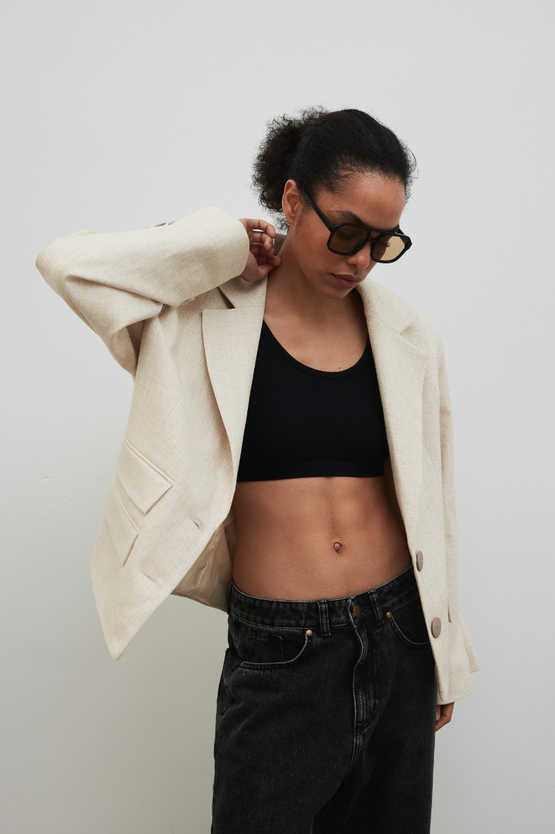 Marynarka z marszczeniem w kolorze IVORY LINEN - RICHMOND-M/L