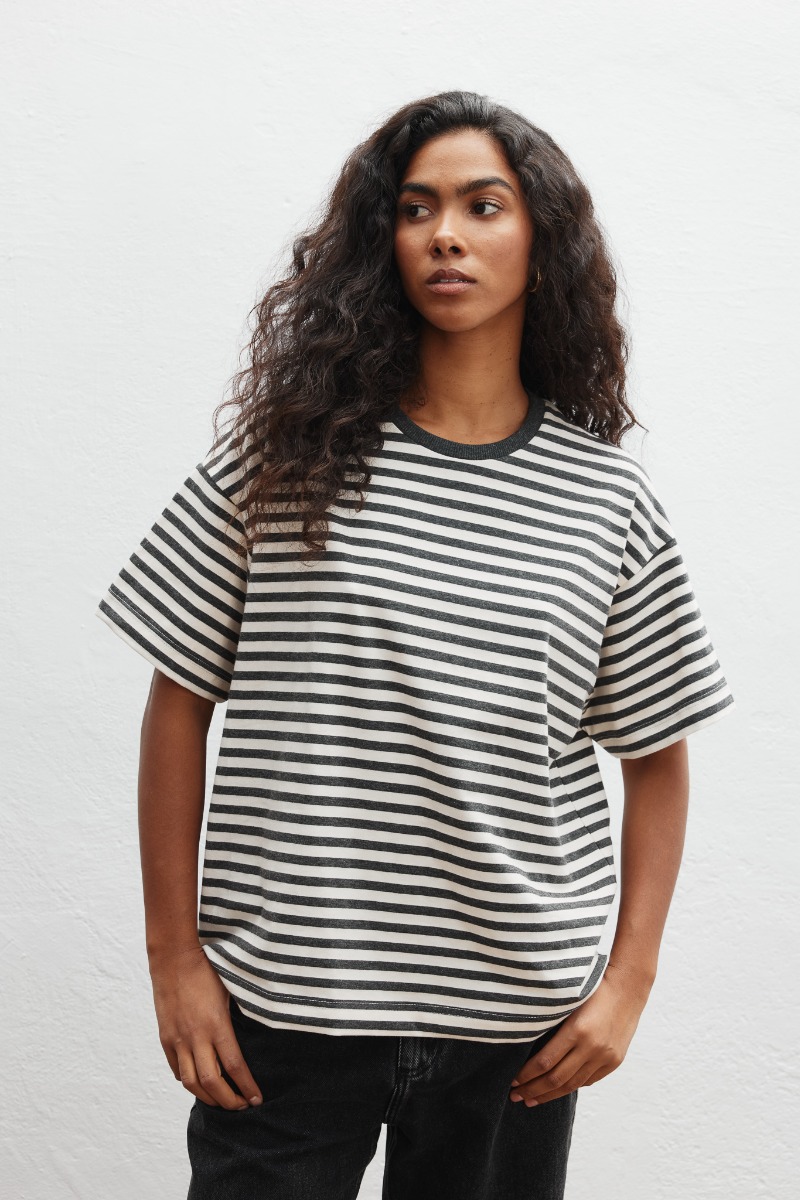 Klasyczny Tshirt w paski BEŻOWO GRAFITOWE - DUAL-S/M