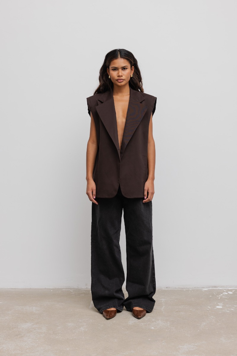 Kamizelka typu oversize w kolorze DARK CHOCOLATE- VICAR-UNI