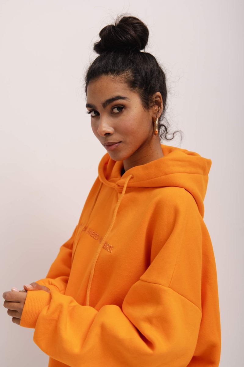 Bluza z kapturem oraz HAFTEM w kolorze EXOTIC ORANGE- GARSON-UNI