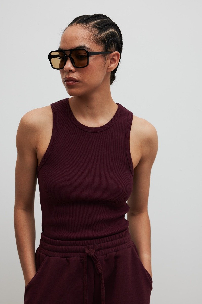 Top na ramiączkach w kolorze BURGUNDY- ISLA-XL