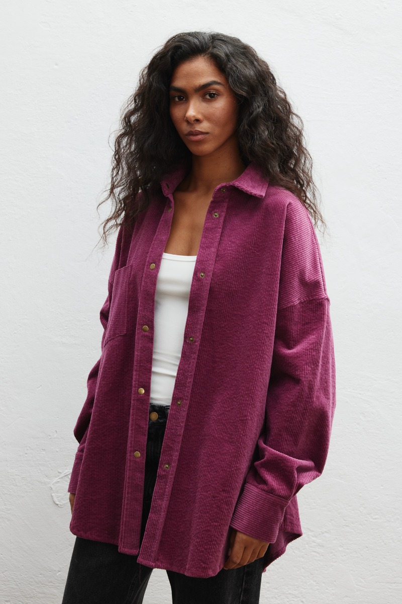 Sztruksowa koszula typu oversize w kolorze VIOLET - GARNET-S/M