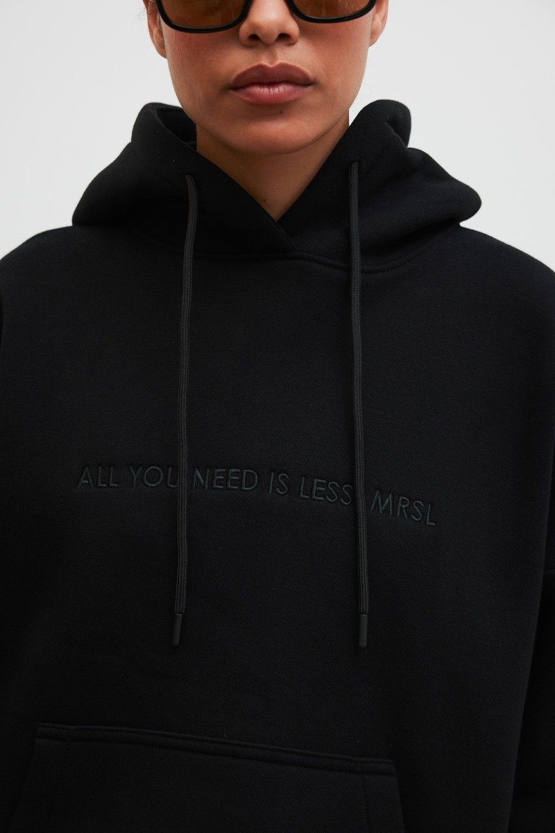 Bluza z kapturem oraz HAFTEM w kolorze TOTALLY BLACK - GARSON-UNI