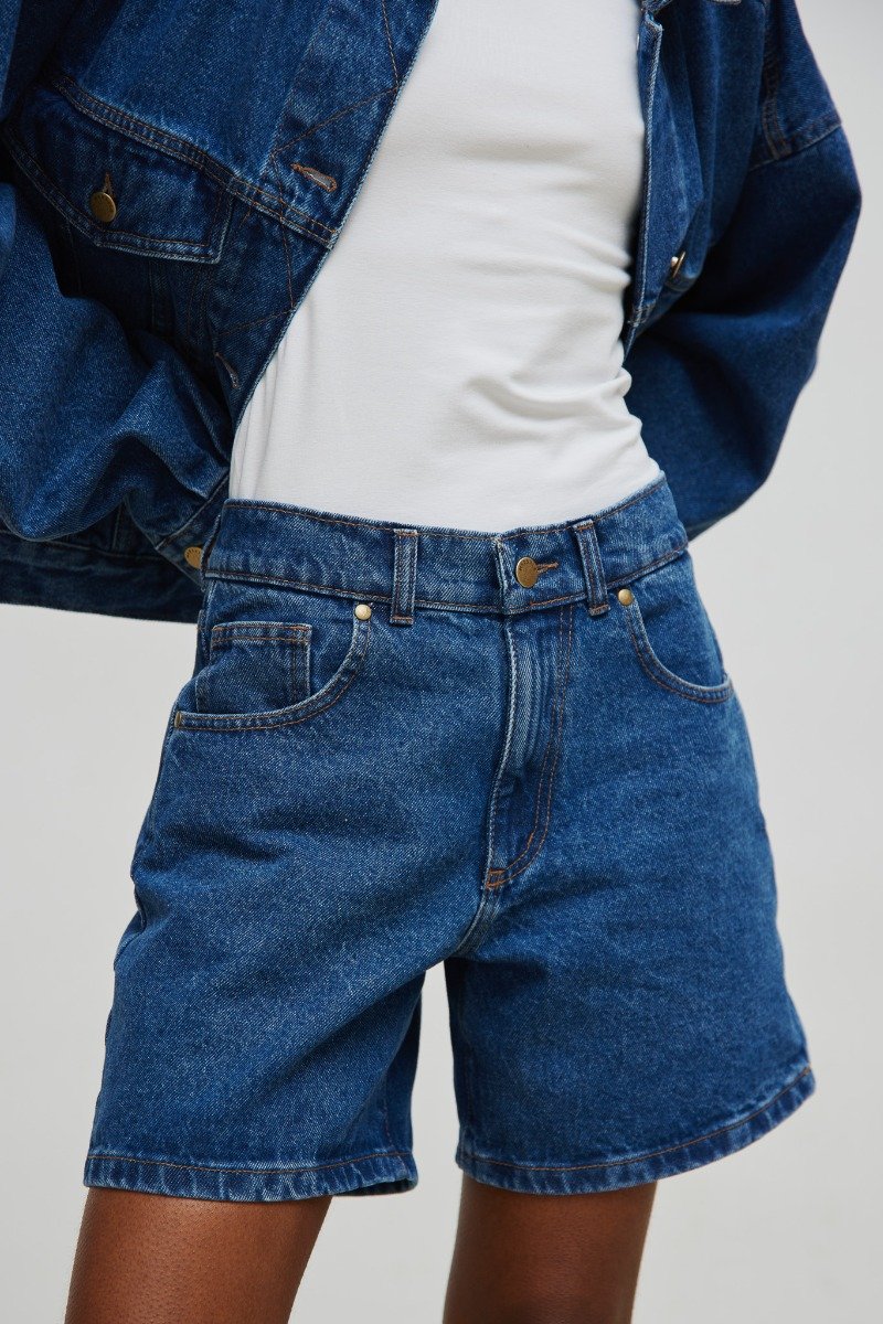 Szorty z szerokimi nogawkami w kolorze NAVY BLUE - TABOO-XL