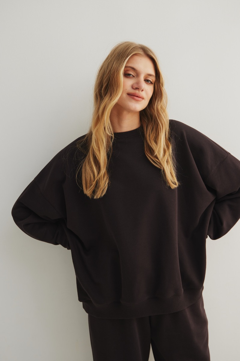 Bluza damska o kroju regular fit w kolorze DARK CHOCOLATE - MANLY