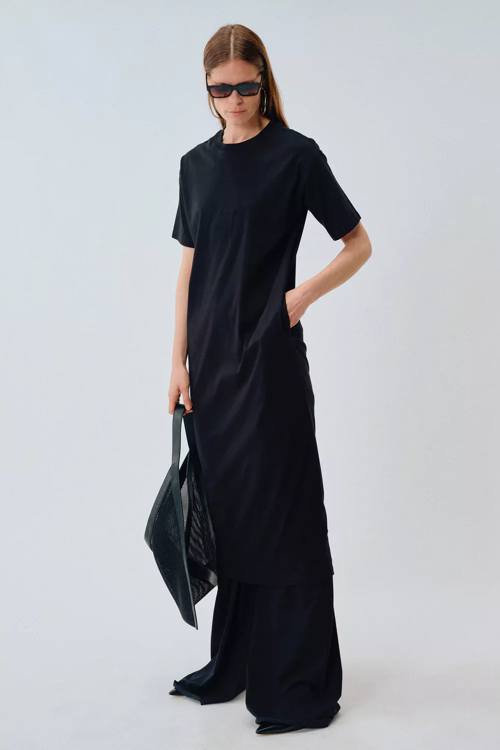 CZARNA BAWEŁNIANA SPORTOWA SUKIENKA LIVIANA CONTI