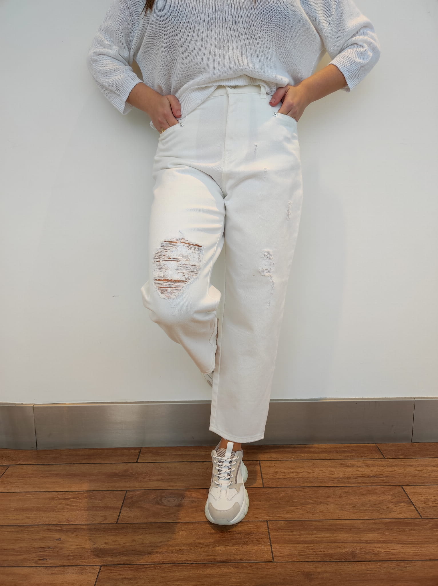 Białe jeansowe spodnie Twinset