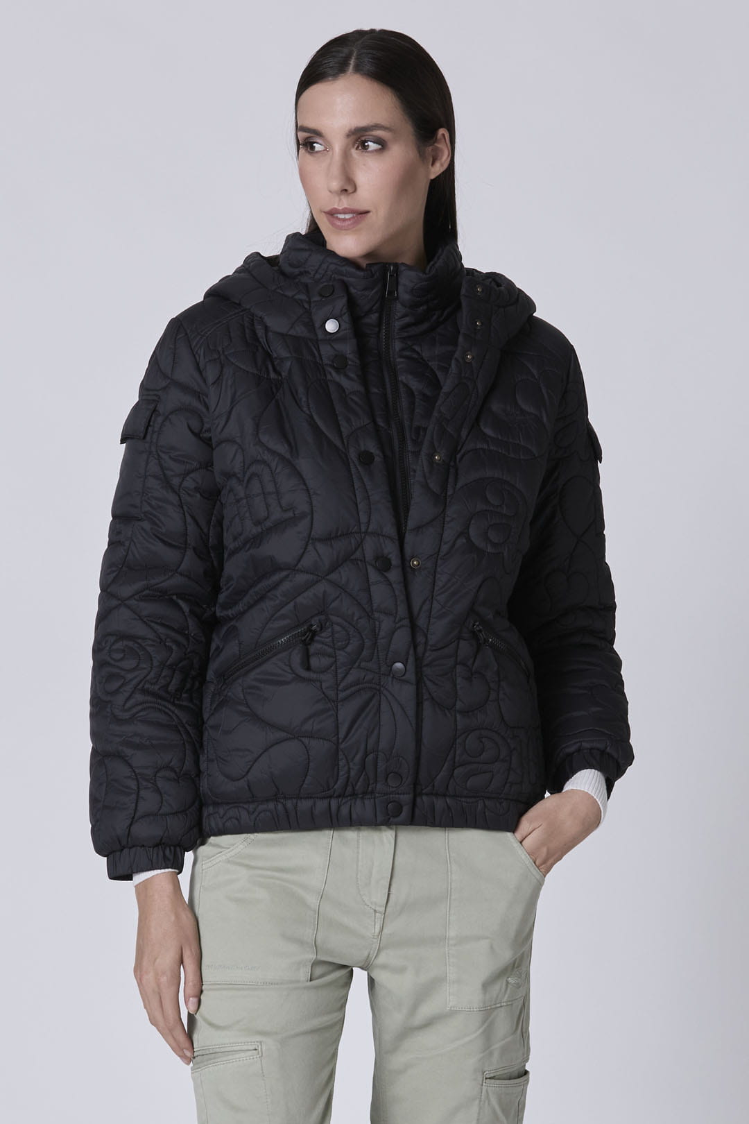 CZARNA PIKOWANA KURTKA AERONAUTICA MILITARE