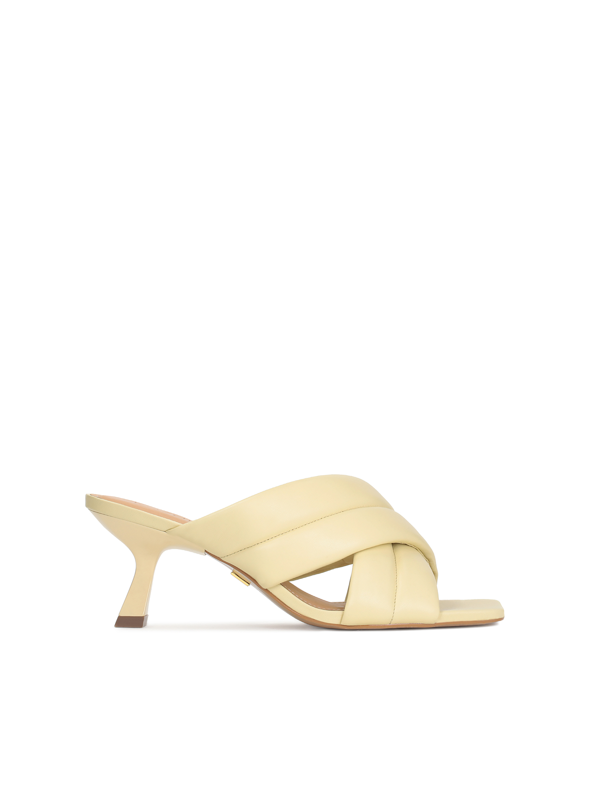 Jasnożółte klapki damskie na klepsydrowym obcasie