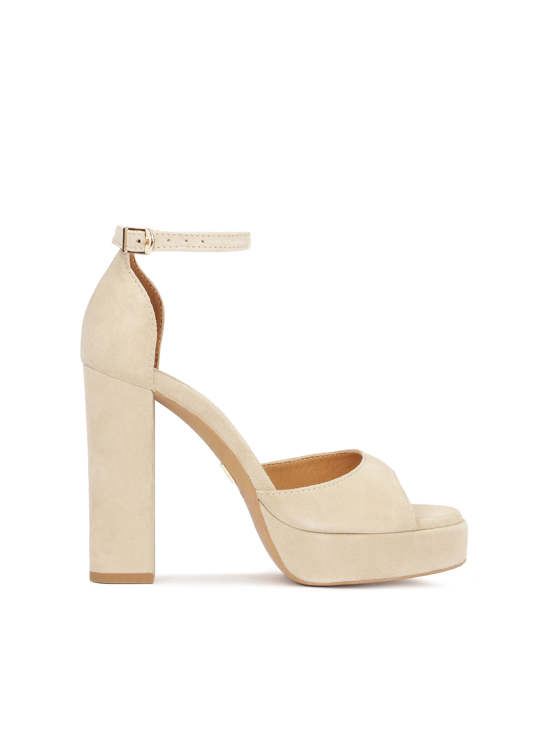 Zamszowe sandały na klocku i platformie