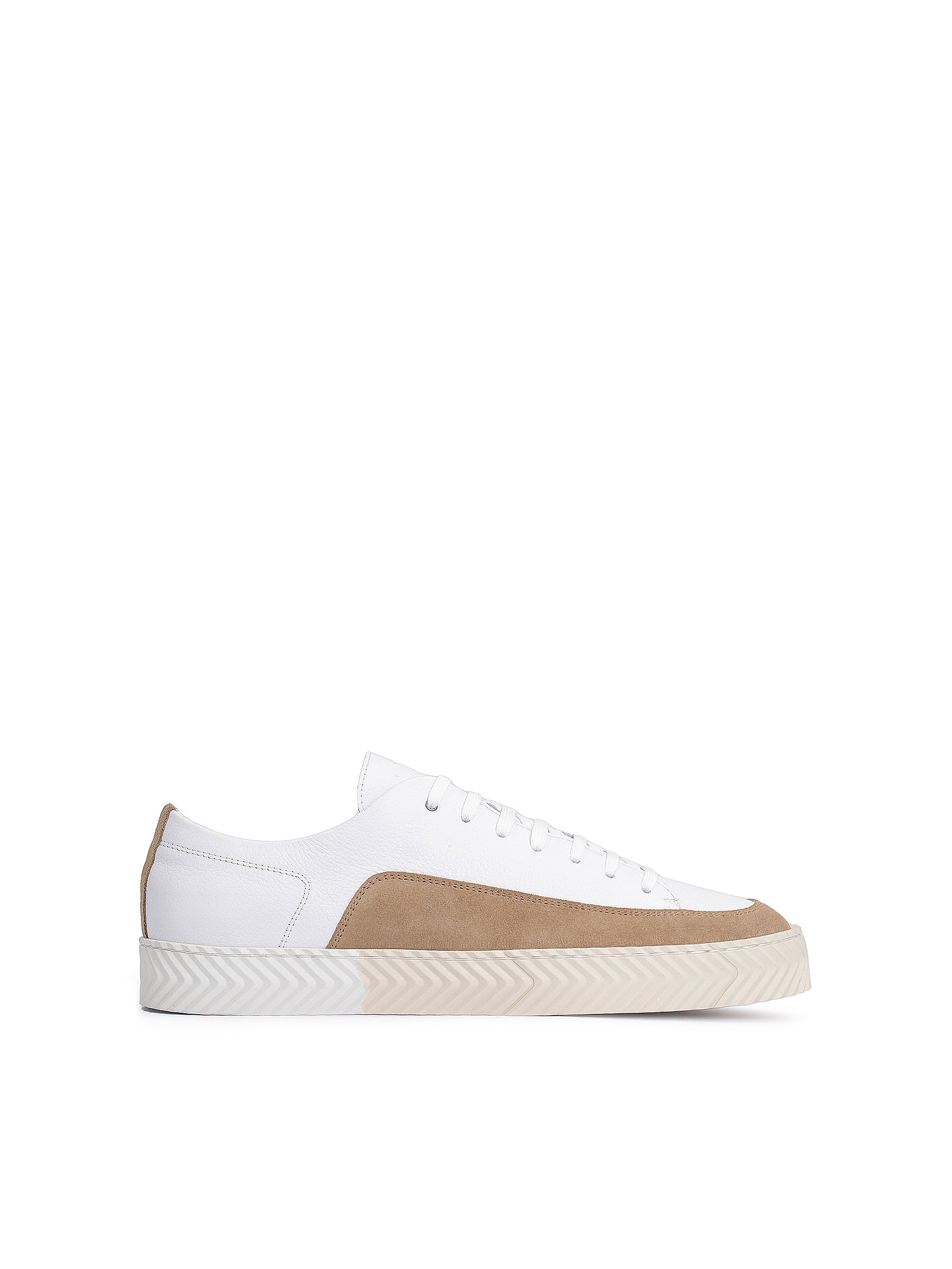 Białe skórzane sneakersy męskie z wstawką z brązowego zmaszu