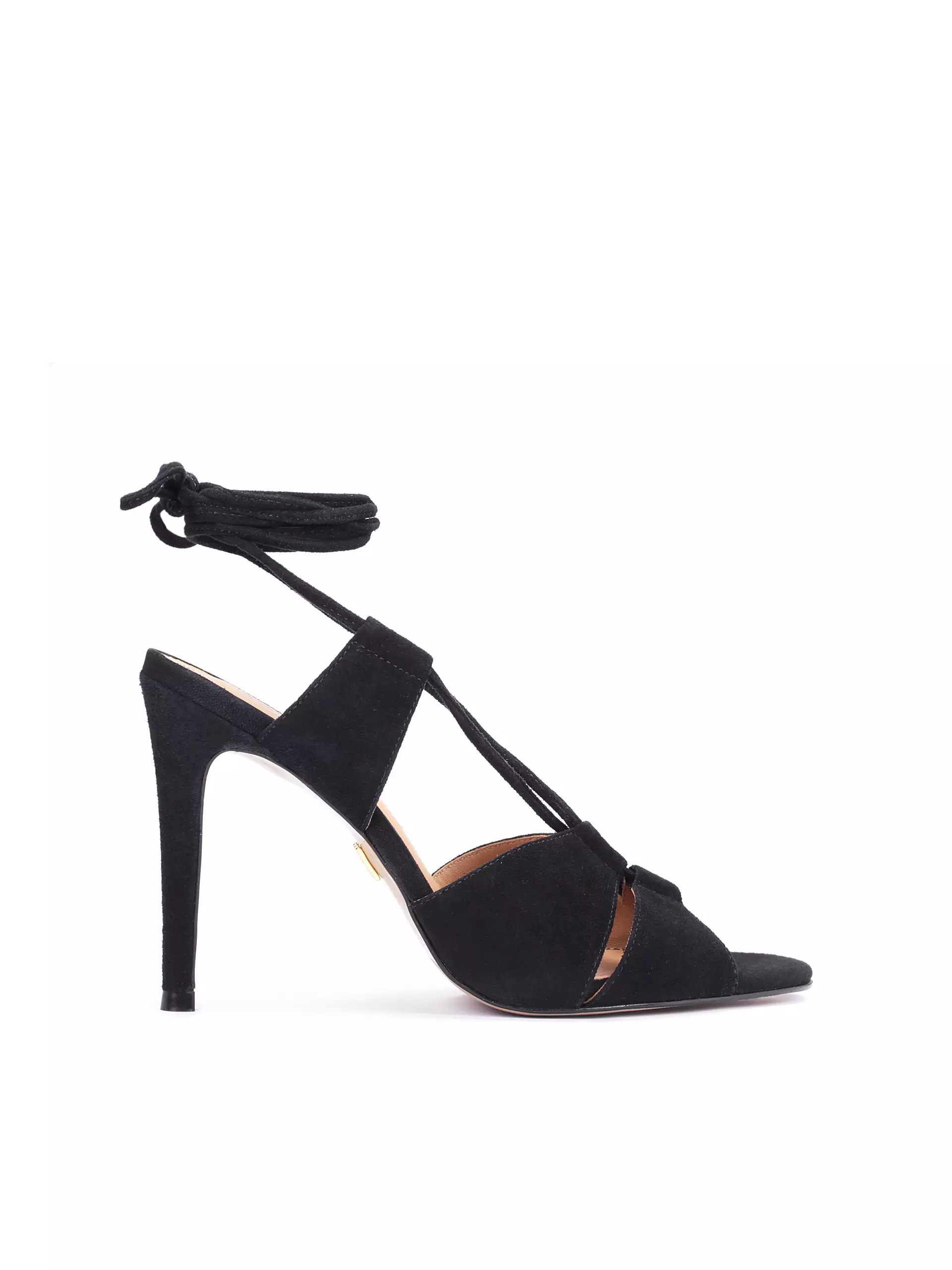 Zamszowe sandały wiązane rzemykiem wokół kostki