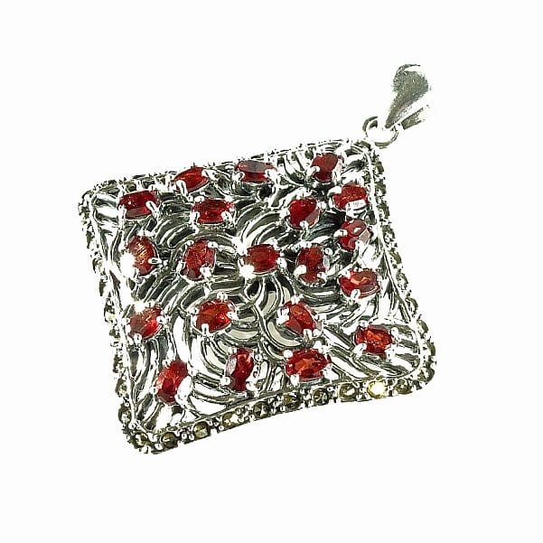 PERSIA Srebrny wisiorek z granatami i markazytami duży