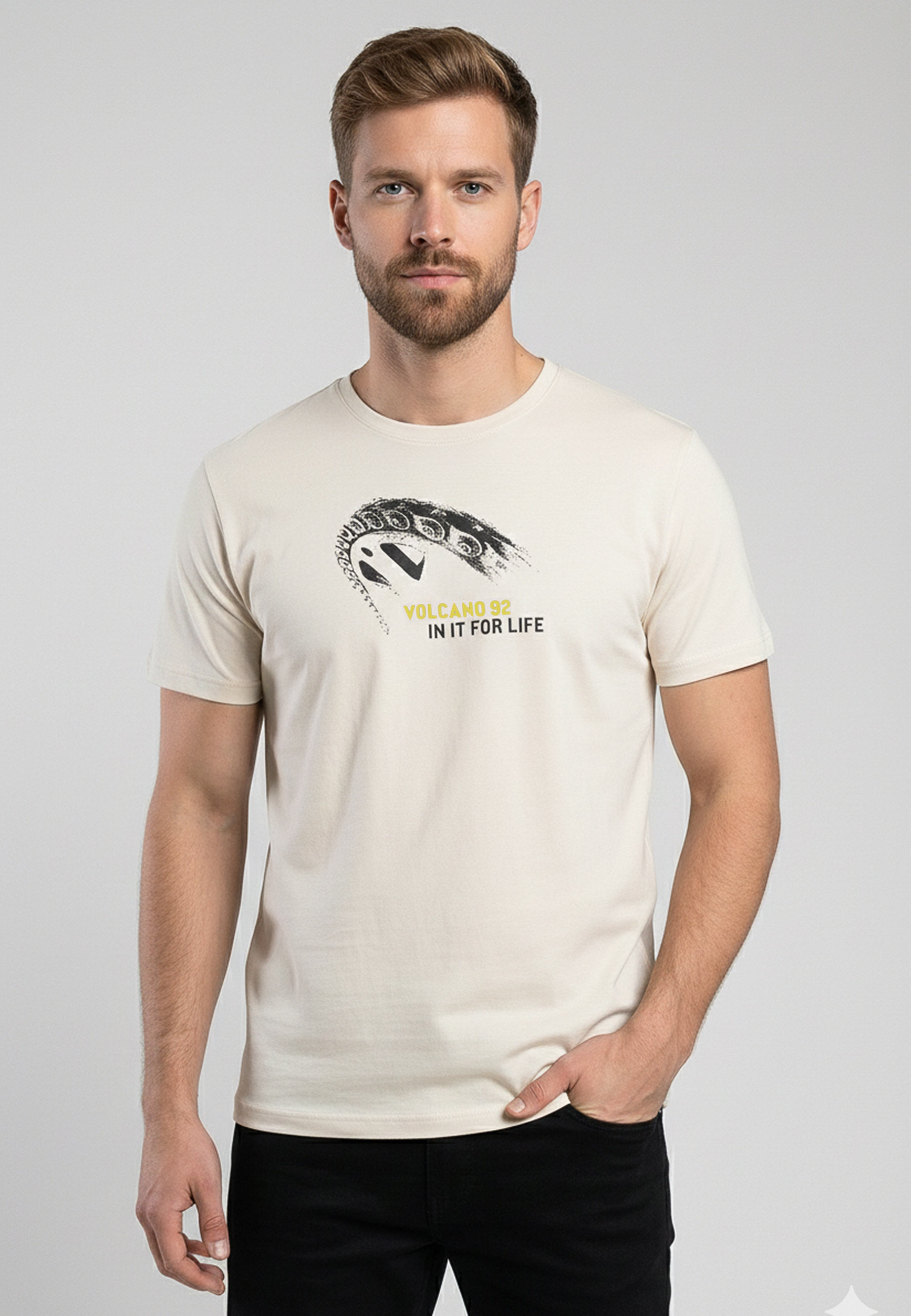 T-shirt z printem T-INIT