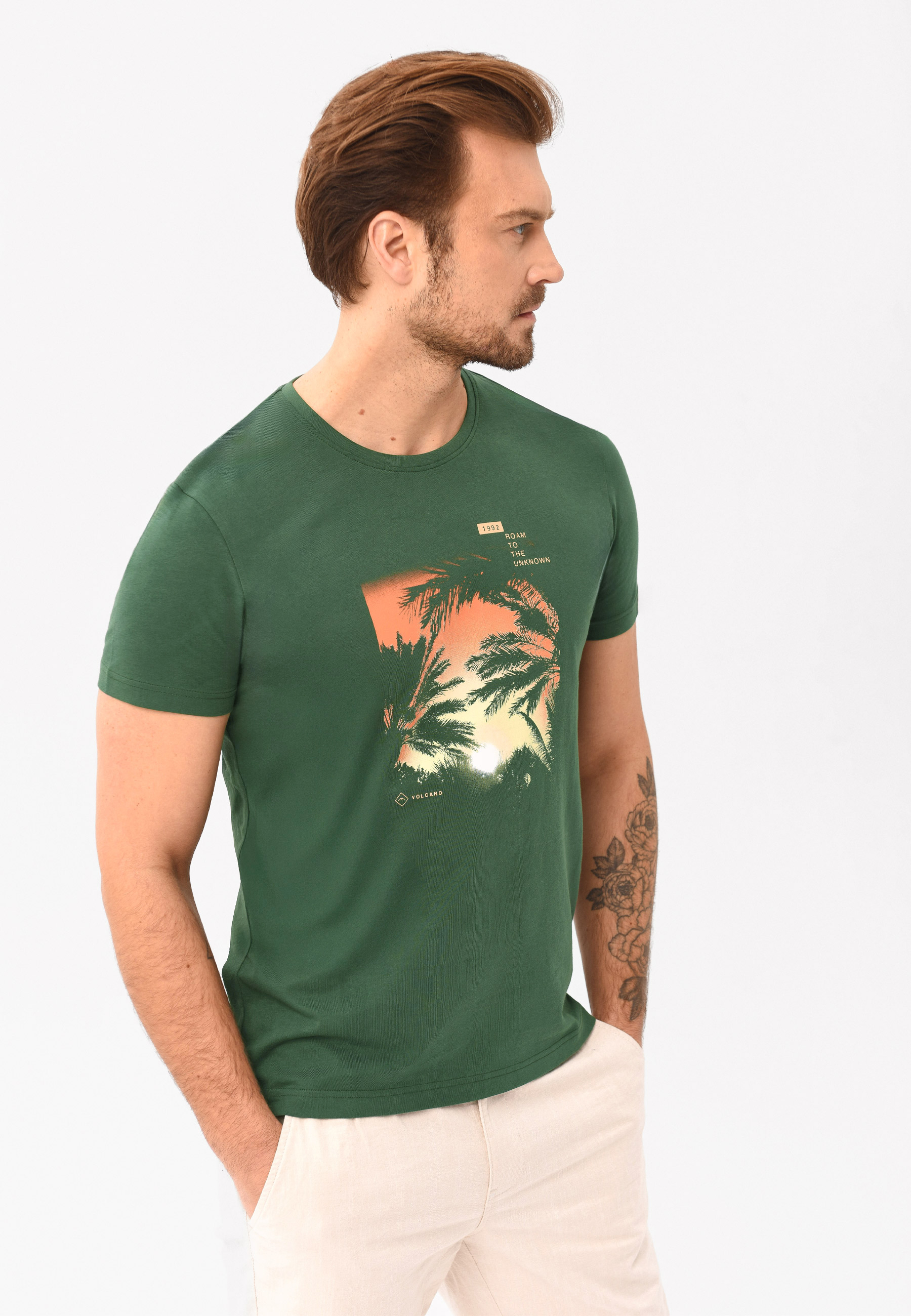 Koszulka z letnim nadrukiem T-ROAM