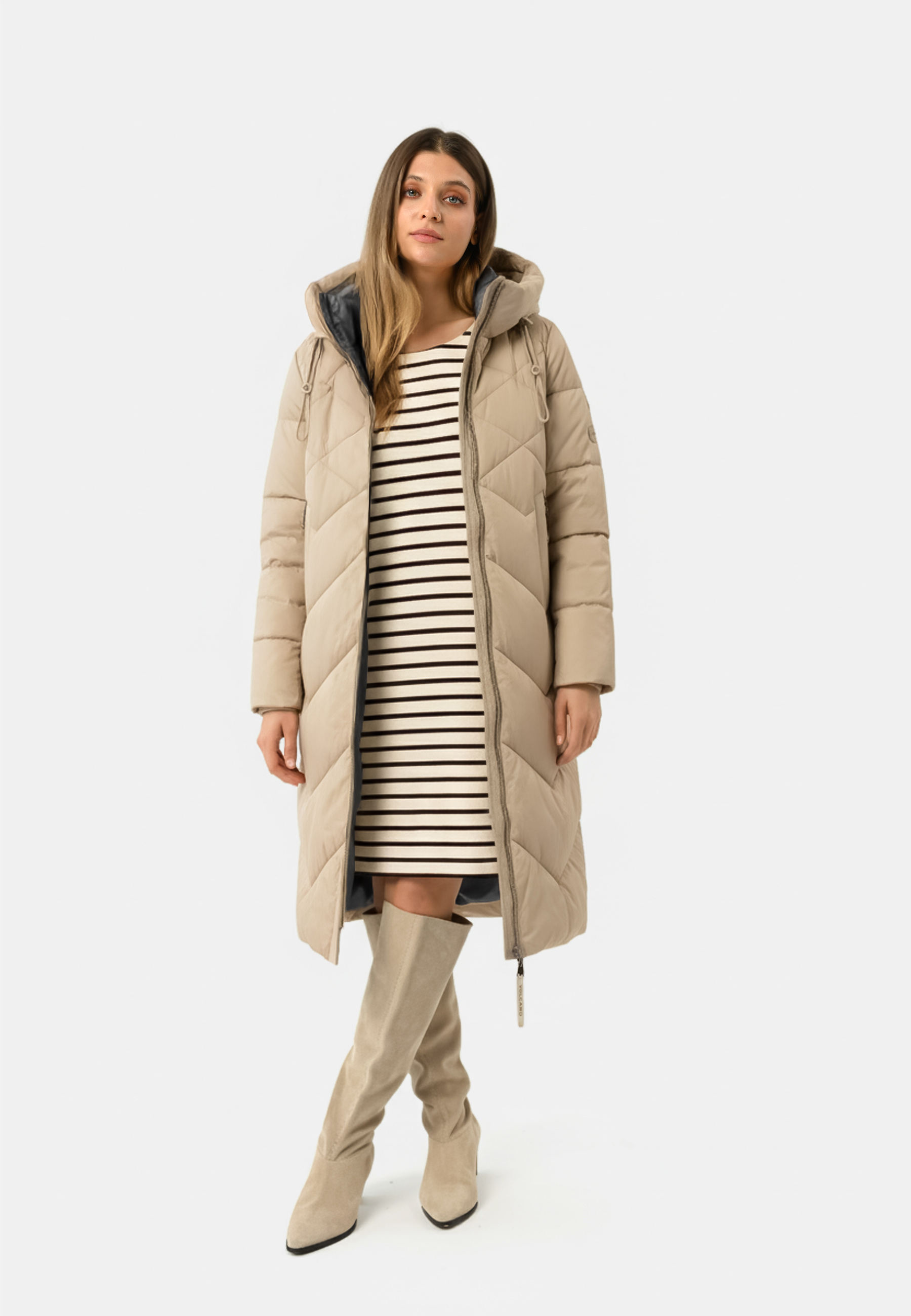 Długi, pikowany płaszcz J-CELESTE