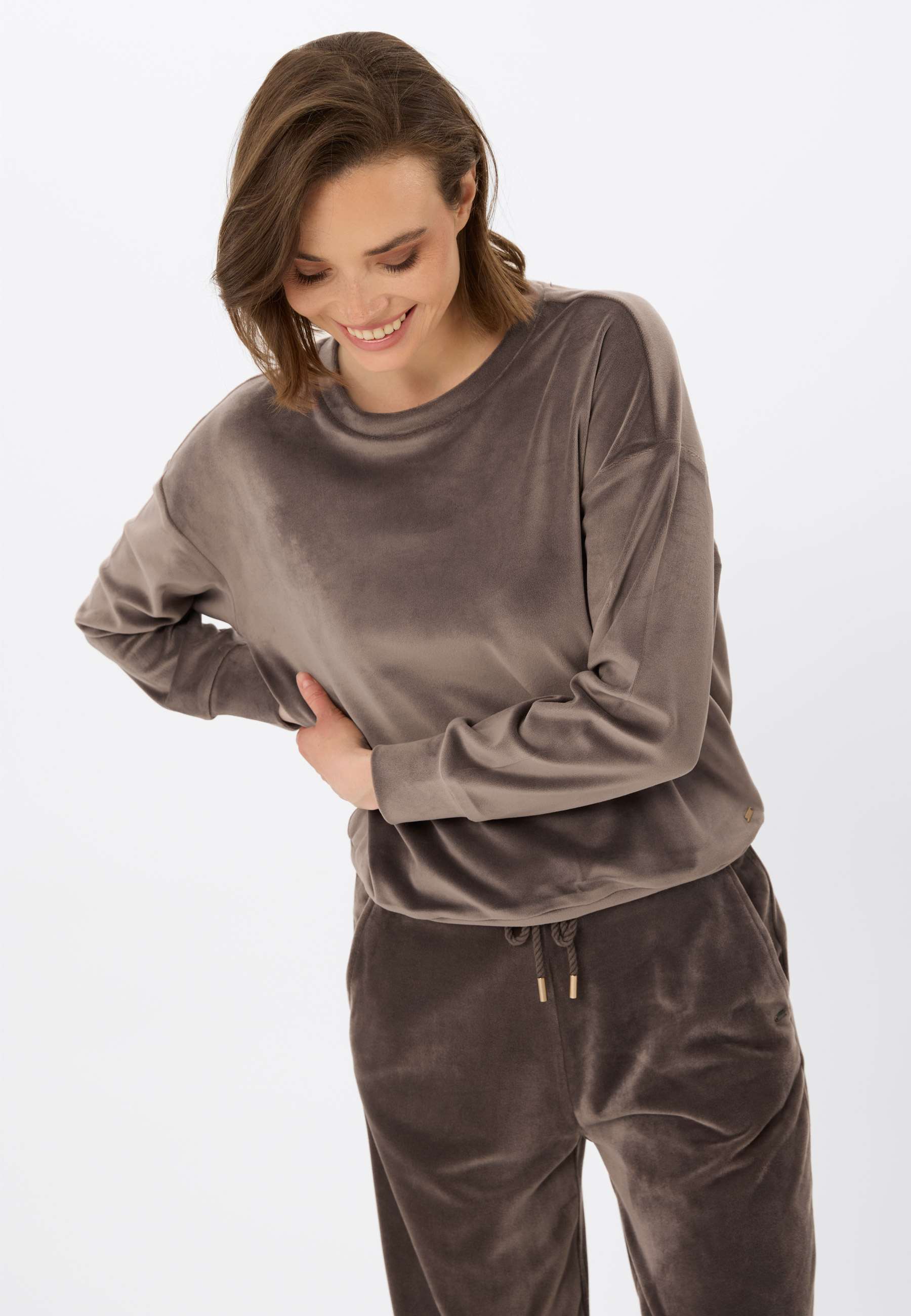 Welurowa bluza B-CARLA