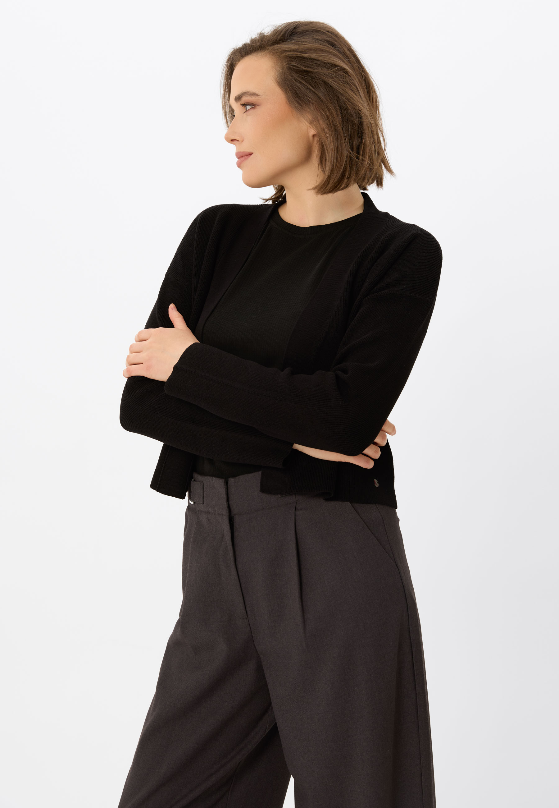 Krótki kardigan S-MIGA