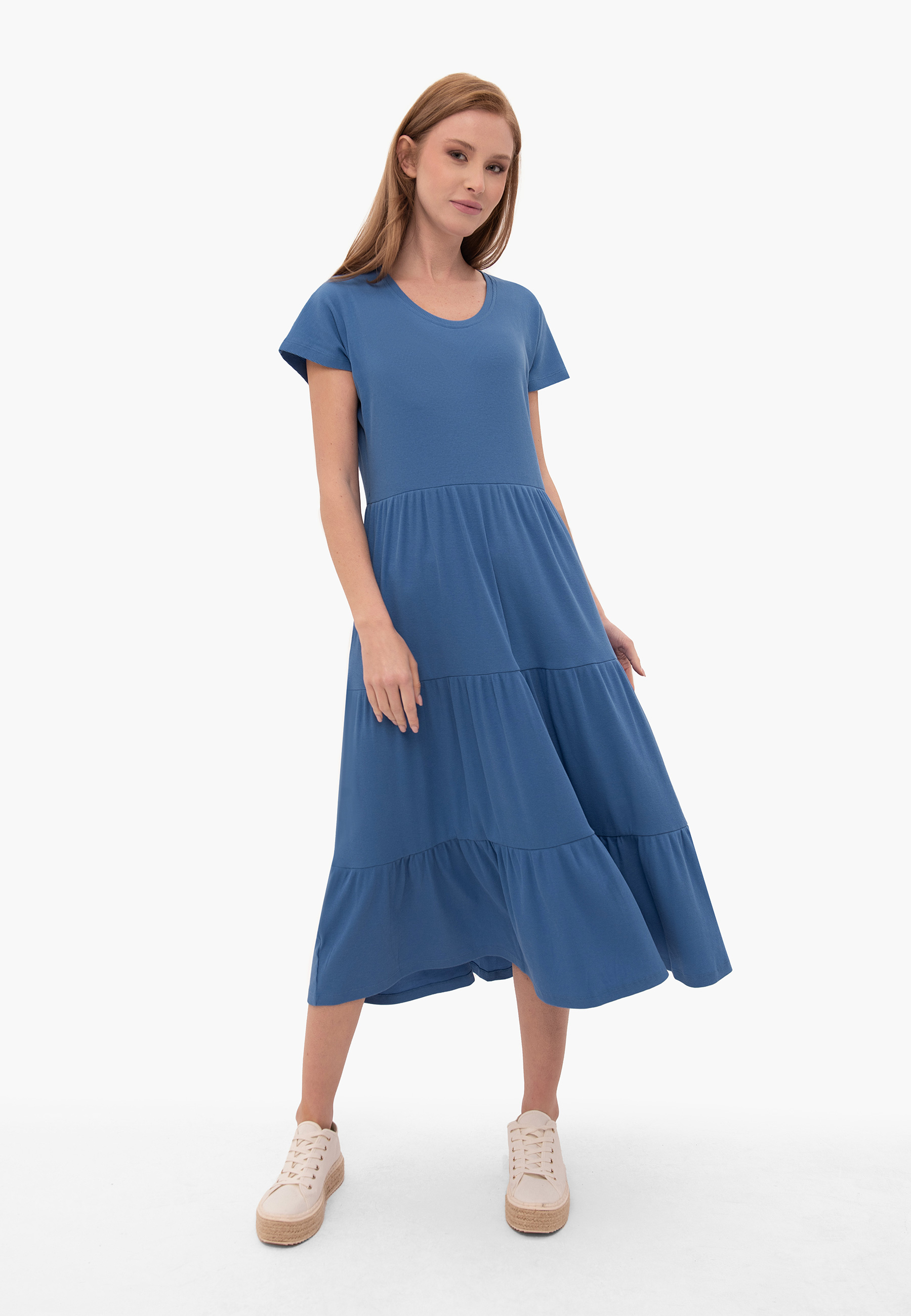 Długa, prążkowana sukienka G-OLEA