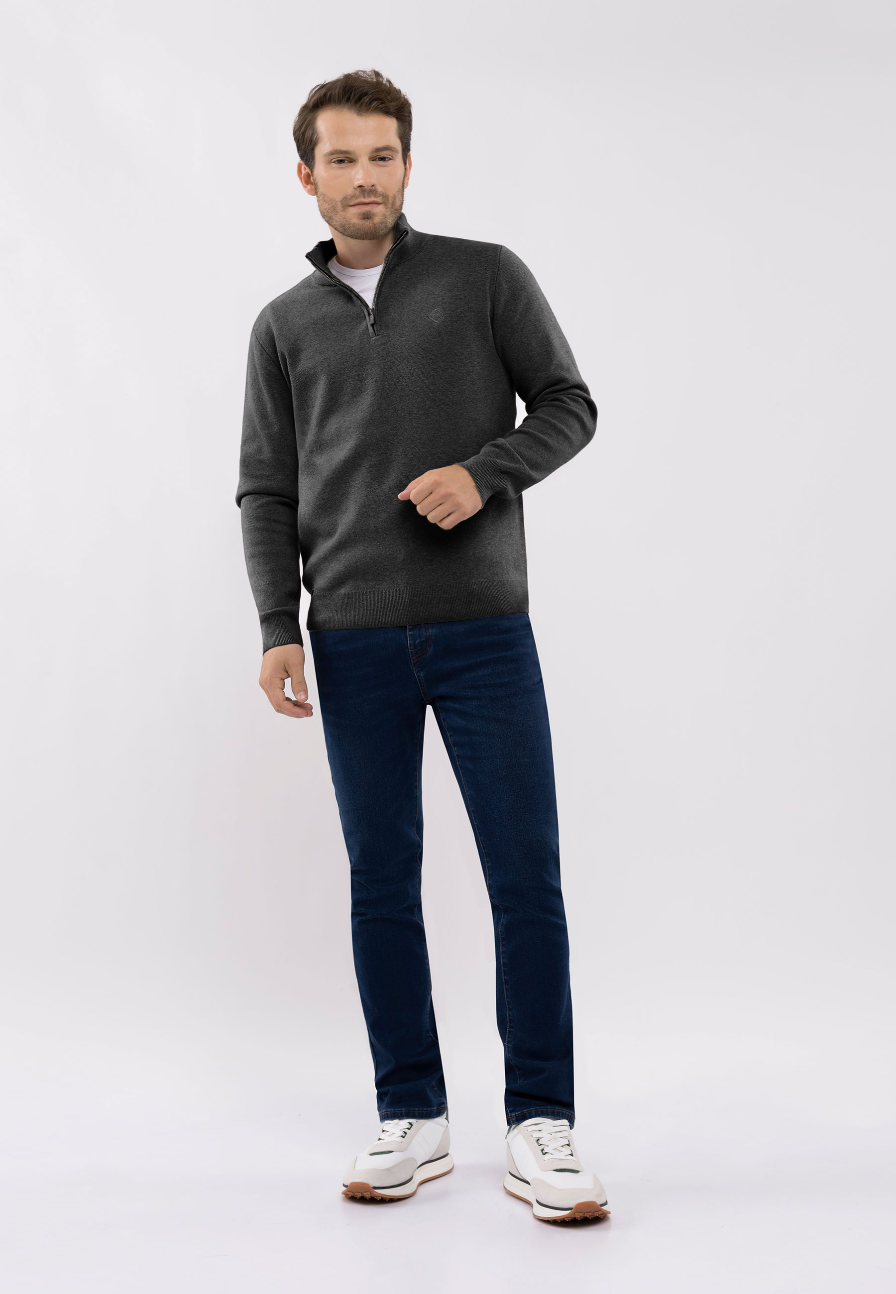 Sweter ze stójką S-CARLO