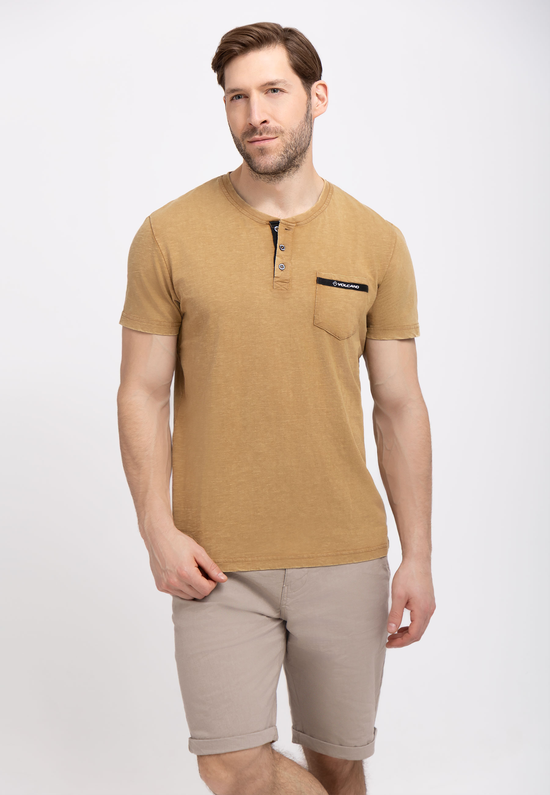 Koszulka z rozpinanym dekoltem T-APY