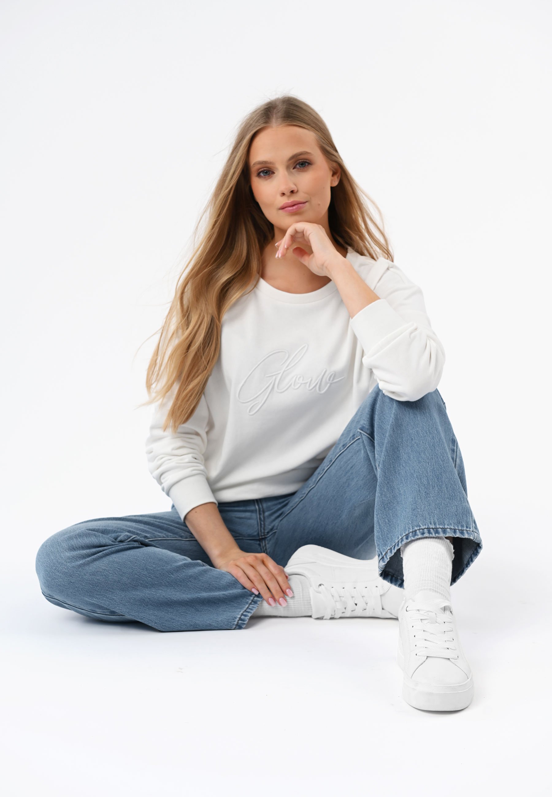 Bluza z napisem B-GLOW