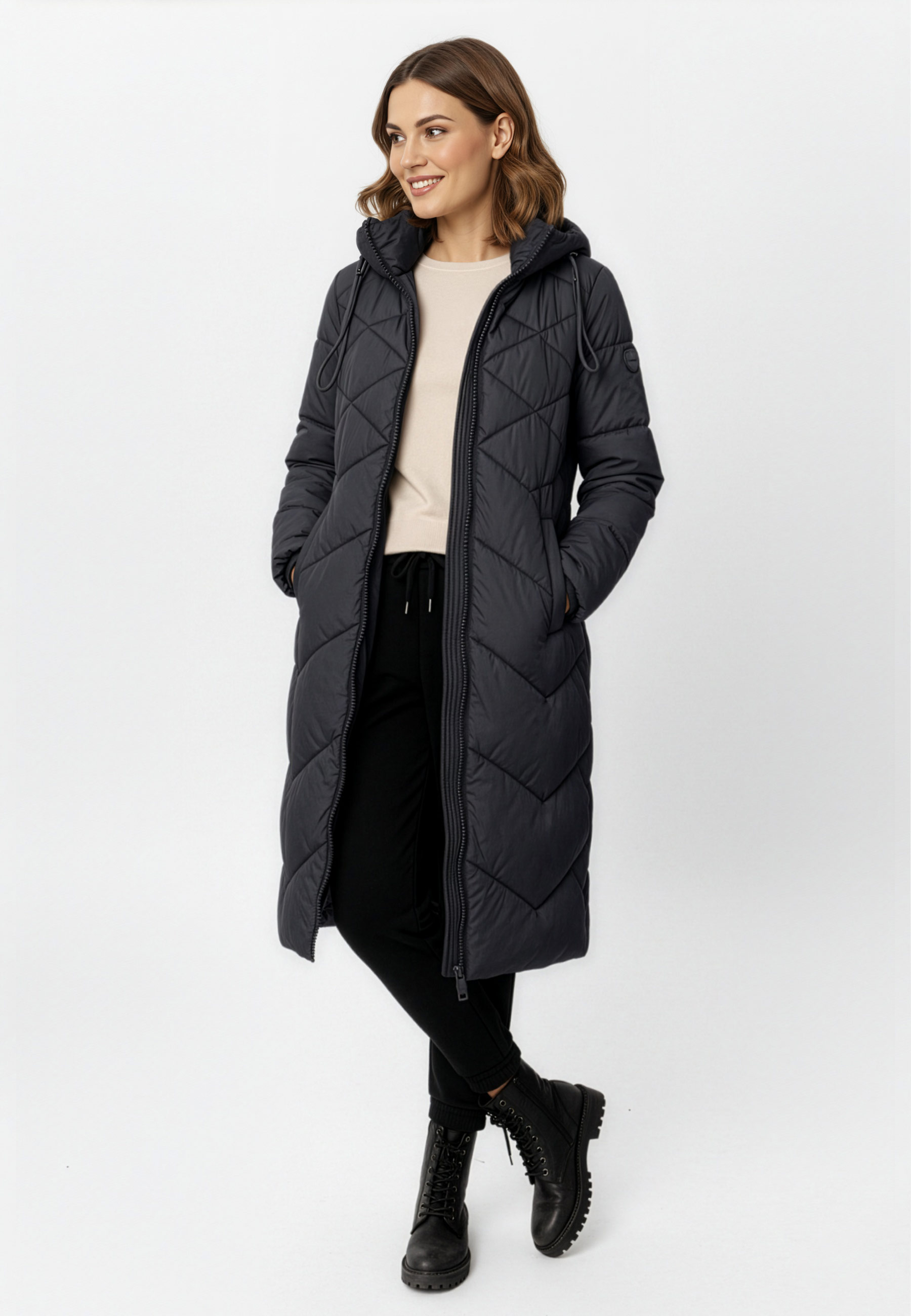 Długi, pikowany płaszcz J-CELESTE