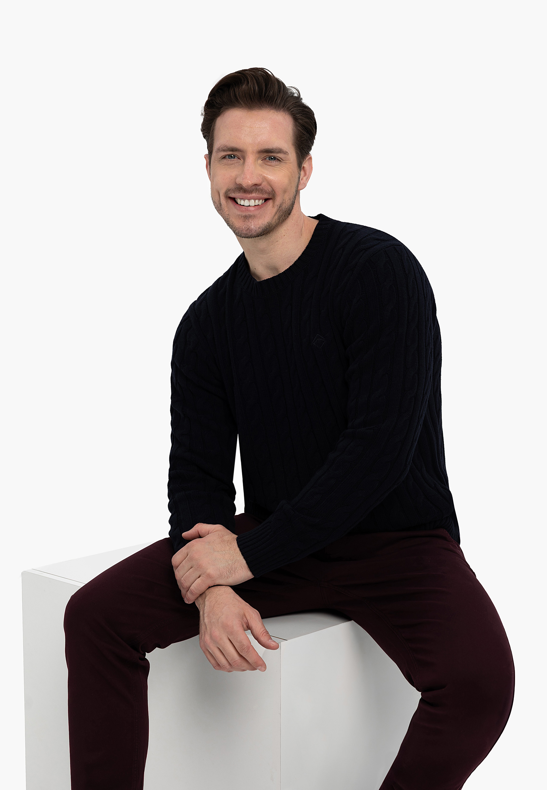 Sweter męski ze splotem S-ROBY