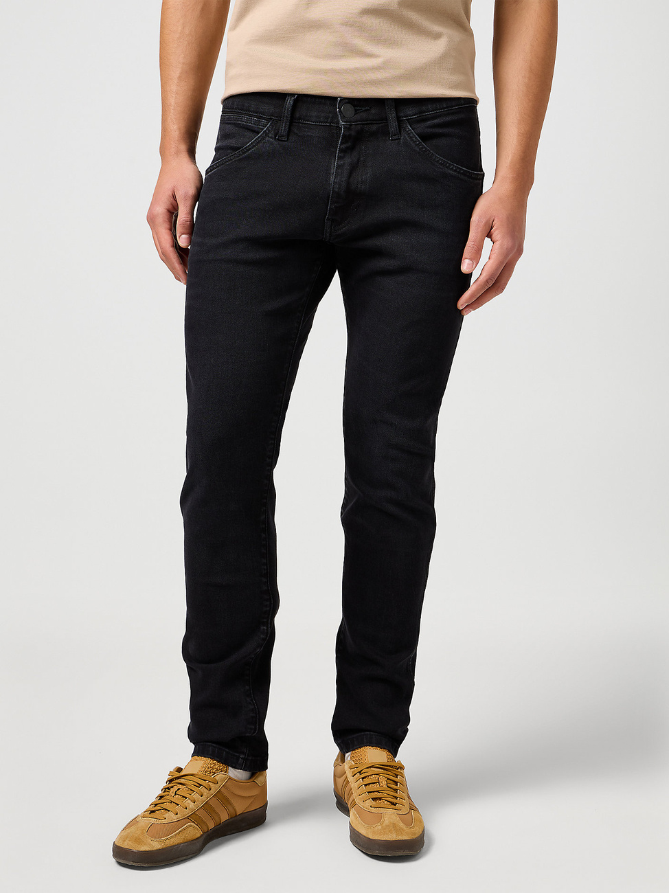 WRANGLER MĘSKIE SPODNIE JEANSOWE WRANGLER BRYSON JETSTORM NOIR 112362429