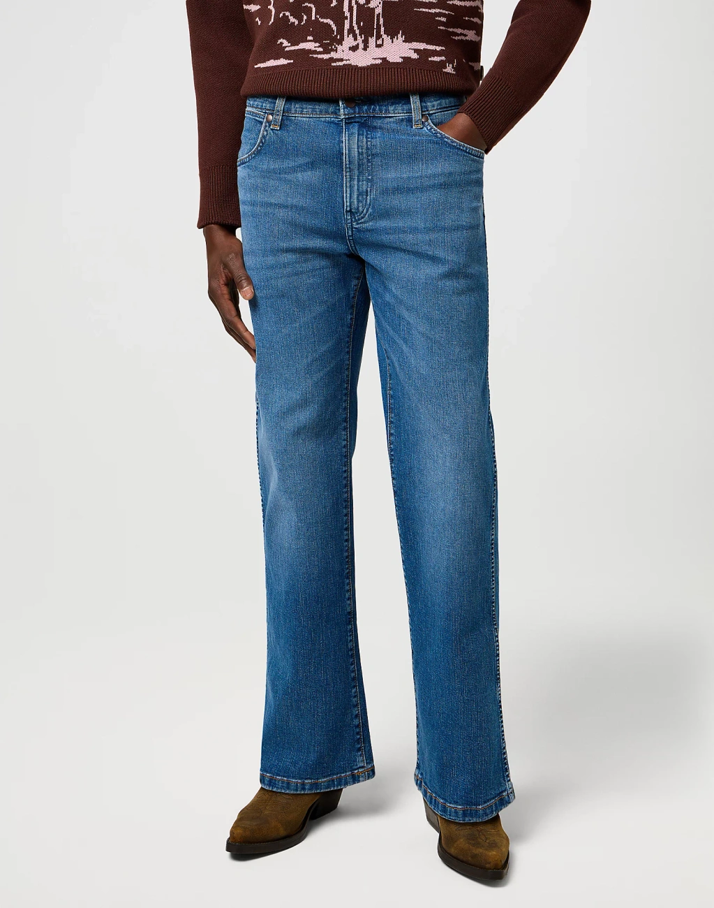 MESKIE SPODNIE WRANGLER LOOSE BOOT SKY BREEZE 112371340