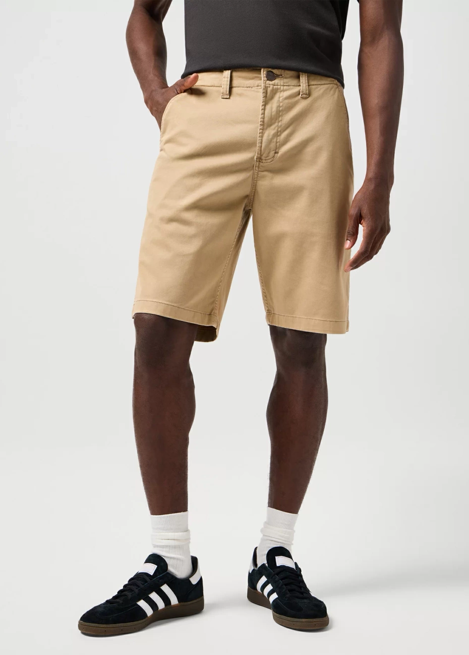 MESKIE SPODENKI WRANGLER CHINO SHORT PLAZA TAUPE 112362349